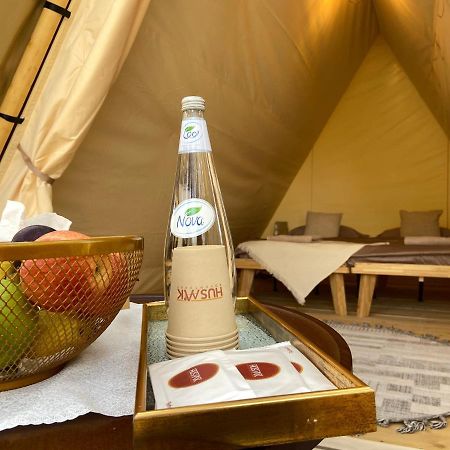 Готель Husaak Glamping Ель-Ула Екстер'єр фото